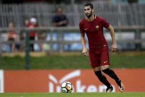 Gonalons con la casacca della Roma