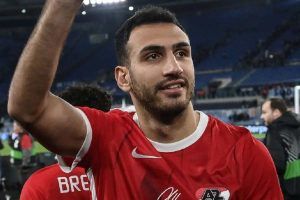 Pavlidis con la maglia dell'AZ Alkmaar