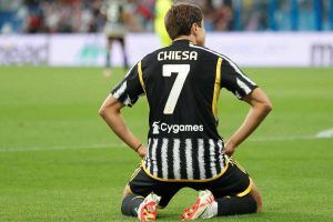 Federico Chiesa maglia bianconera