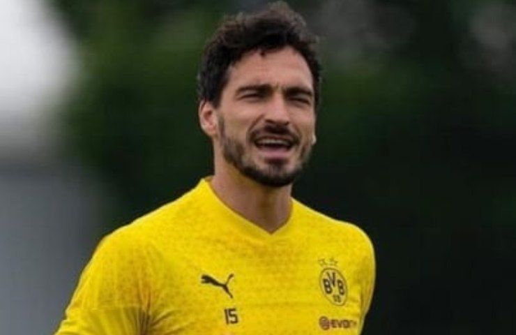 Hummels piace alla Roma parole padre