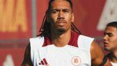 Chris Smalling saluta tifosi