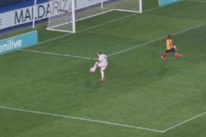 angelino gol sbagliato a porta vuota