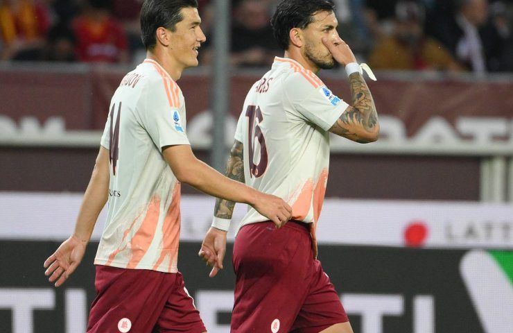 Paredes e Shomurodov