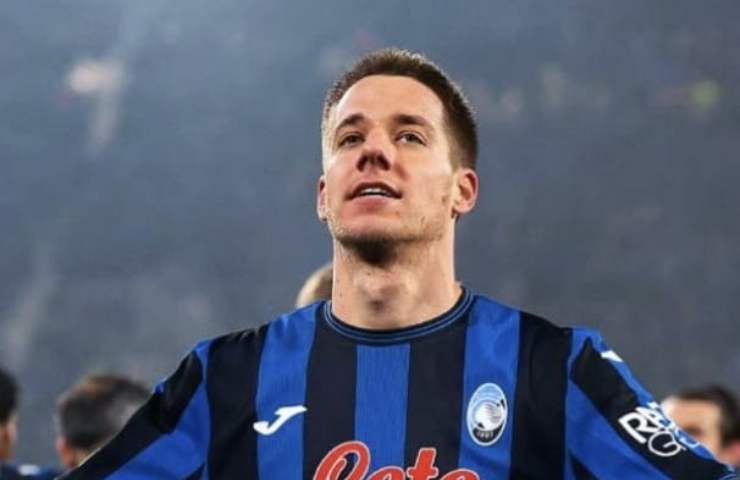 Calciomercato Roma rinnova club