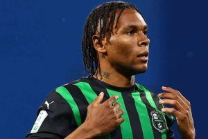 Calciomercato Roma Lauriente quanto vuole