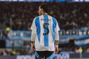 Leandro Paredes sorprende ancora tutti