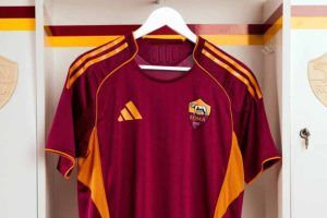Nuova maglia Roma