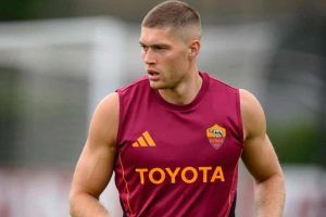 Calciomercato Roma Dovbyk