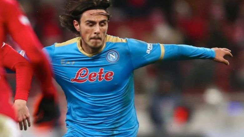 Il calciatore macedone Elmas