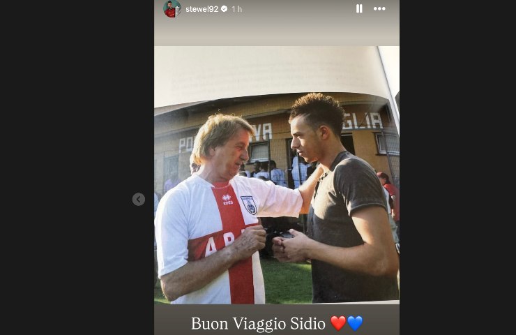 Il saluto del calciatore al suo ex allenatore