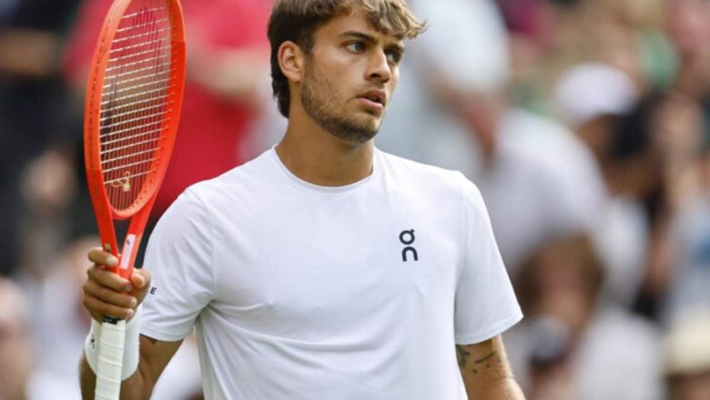 Il tennista Flavio Cobolli