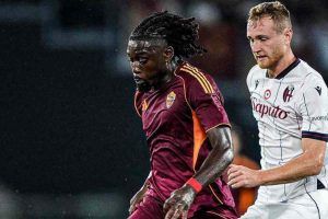 Manu Konè durante un'azione in campo