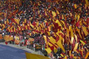 Bandiere curva sud