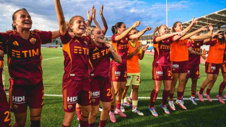La squadra femminile della Roma