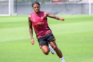 Leon Bailey in allenamento