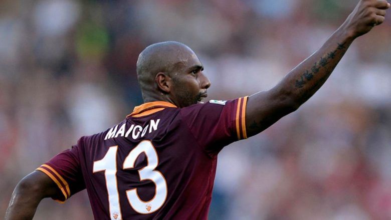 L'ex difensore brasiliano Maicon