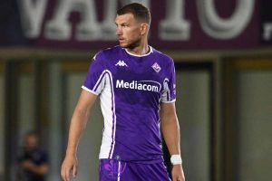 Dzeko prima di Fiorentina Roma