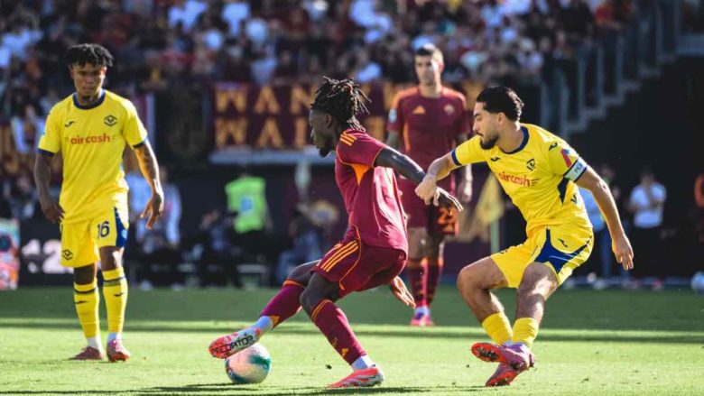Manu Konè contro il Verona