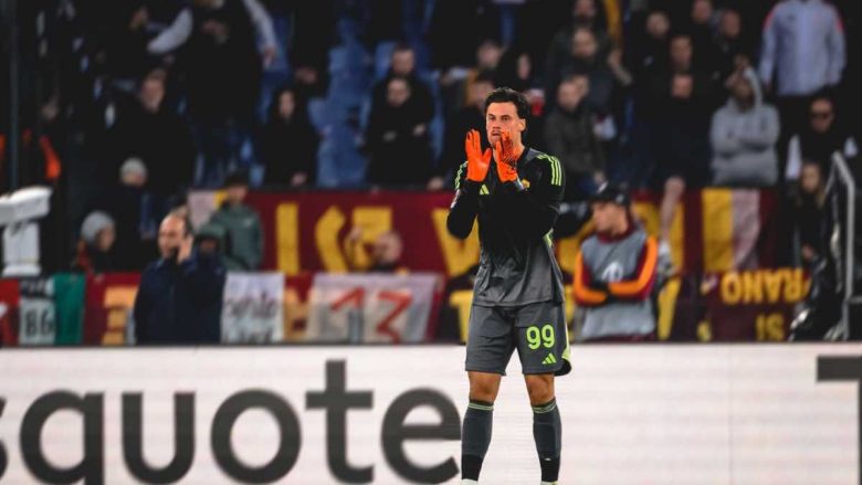 Mile Svilar durante Roma-Lille