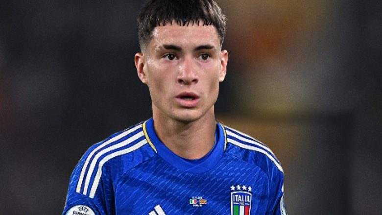 Soulé con la maglia azzurra