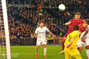 gol sbagliato Dovbyk 1200