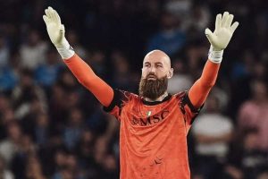 Napoli frenato Como come cambia classifica