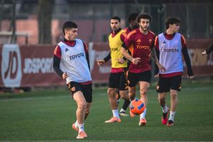 AS Roma allenamento