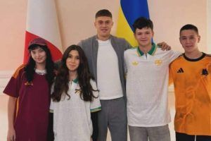 Artem Dovbyk in Vaticano