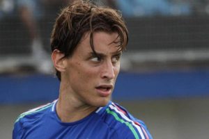 Bove vicino al rientro annuncio agente