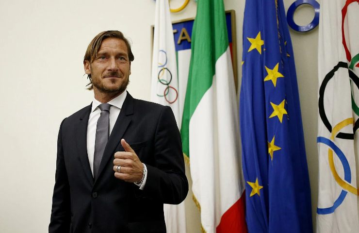Francesco Totti ora è vicino al ritorno in società (RomaForever.it)