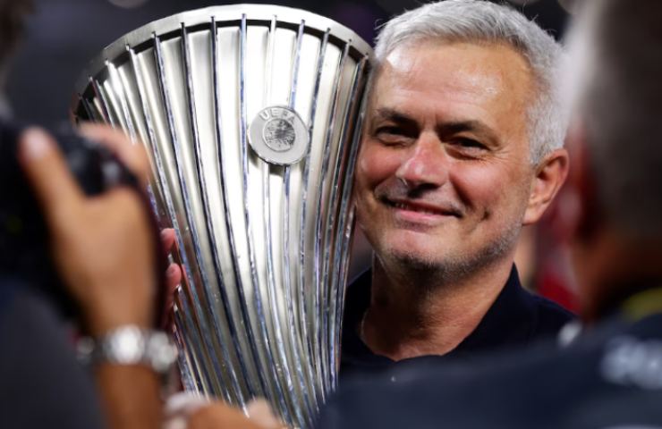 José Mourinho (RomaForever.it)