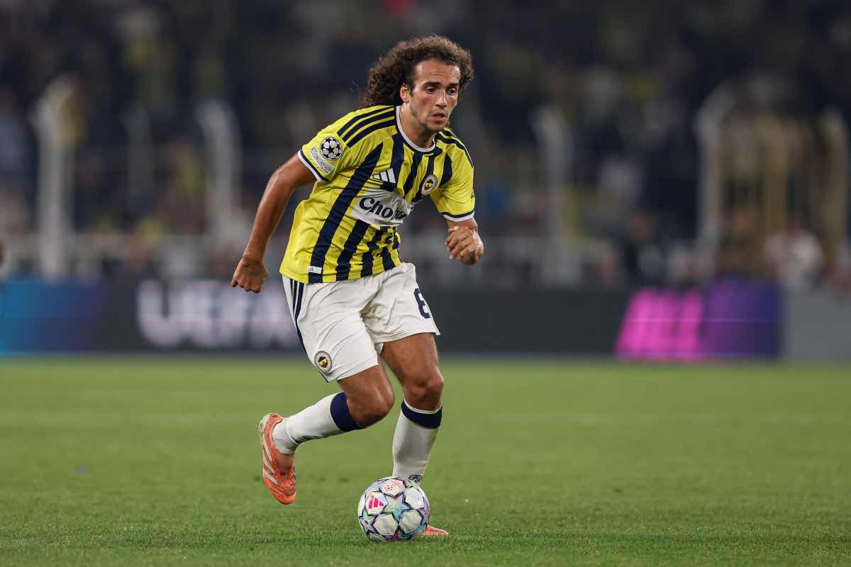 Fenerbahce-Roma, Greenwood e Guendouzi rischiano lo stop: caso UEFA
