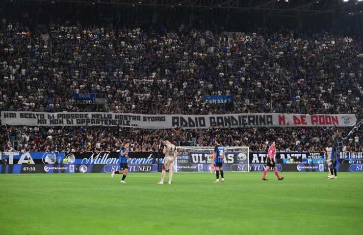 Striscione per Marten De Roon