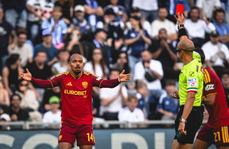 Espulsione Malen (foto asroma.com)