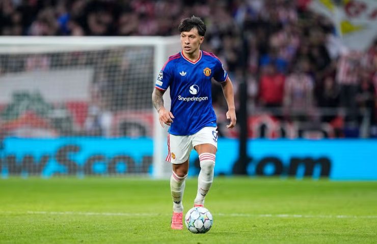 Lisandro Martinez (foto mirror.co.uk)